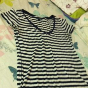Navy and white American eagle shirt