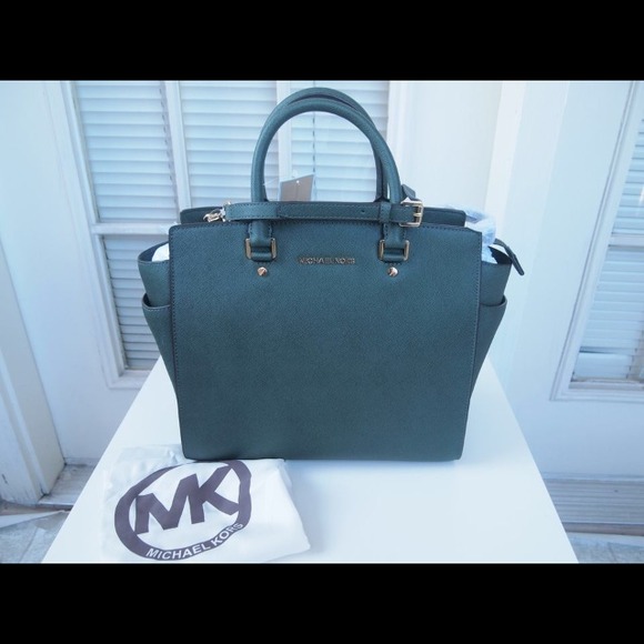 Michael Kors Selma LargeSatchel Saffiano Malachite