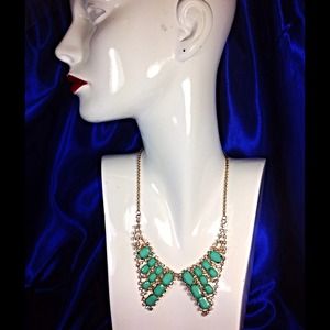 Mint Beaded Rhinestones Collar Necklace