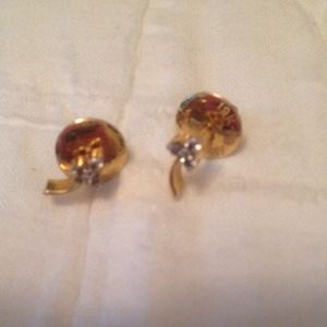 18k Saudi Yellow Gold earring