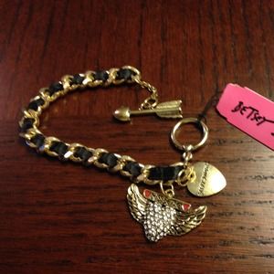 BETSEY JOHNSON. Heart rhinestone charm bracelet