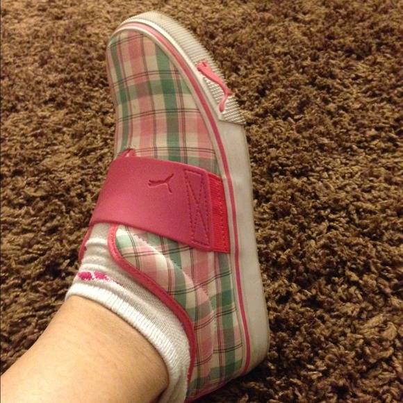 Puma shoes - Picture 3 of 4