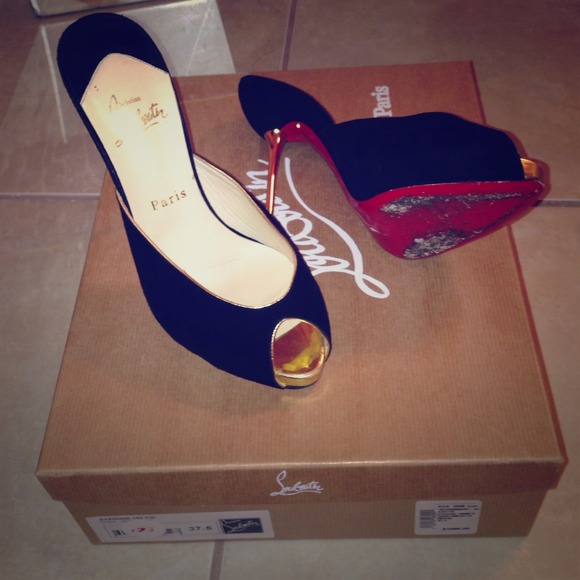 Christian Louboutin Size 38