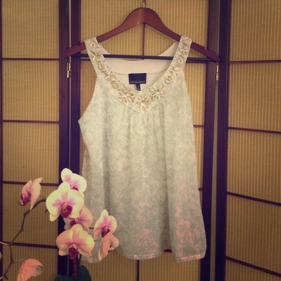 NWOT Cynthia Rowley beaded sea foam blouse
