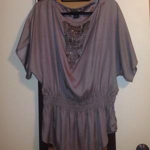 Dark grey top with detailing🎉