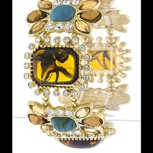 Beautiful fashion floral jewel bracelet