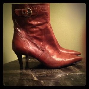 Brown leather boots with buckle