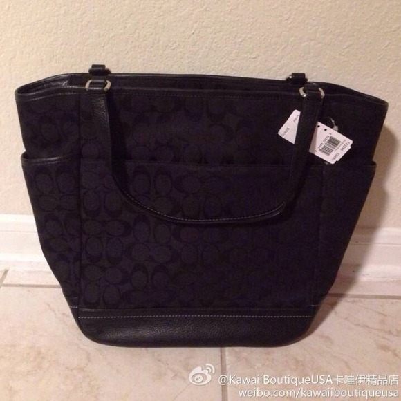 Coach park signature north/south tote💯Authentic - Picture 4 of 4
