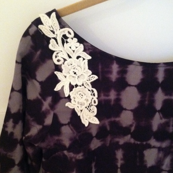 Piper - 3/4 Sleeve Tie-dye Dress. - Picture 2 of 3