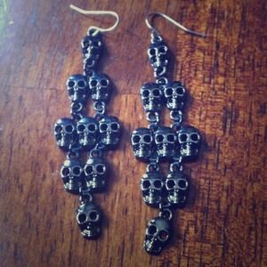 Black Dangling Skull Earrings