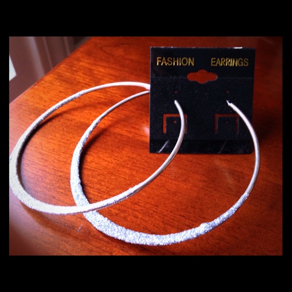 Xtra Large Express Hoops! 😍