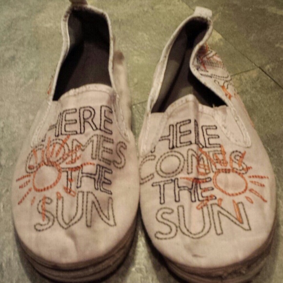 Here comes the sun flats