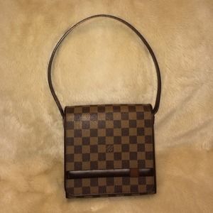louis vuitton tribeca small shoulder bag