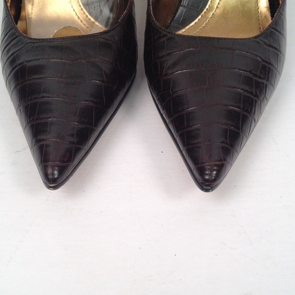 Classic Brown Faux Croc Pumps, New! - Picture 2 of 4