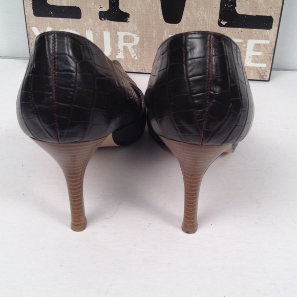 Classic Brown Faux Croc Pumps, New! - Picture 3 of 4