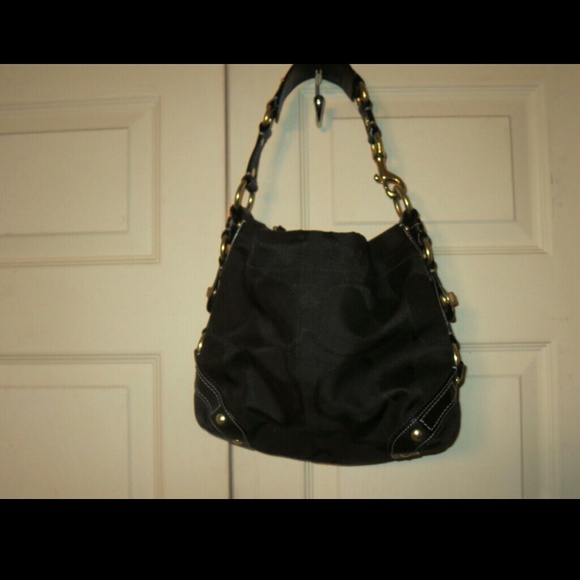 Black Coach Shoulder Bag - Picture 3 of 4