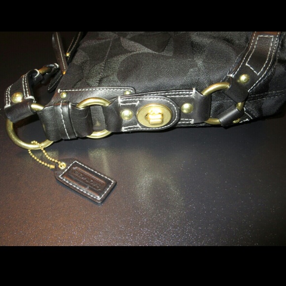 Black Coach Shoulder Bag - Picture 4 of 4