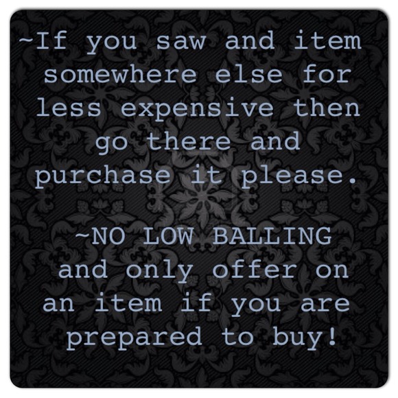 MY CLOSET RULES - Picture 3 of 4