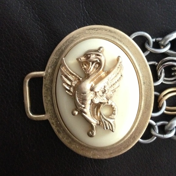 Banana republic chain bracelet