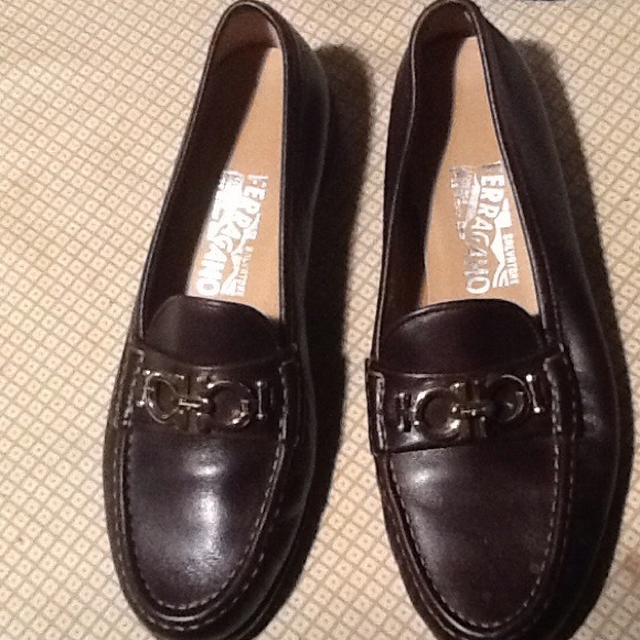 🔴Salvatore Ferragamo loafer shoes dark brown  7.5