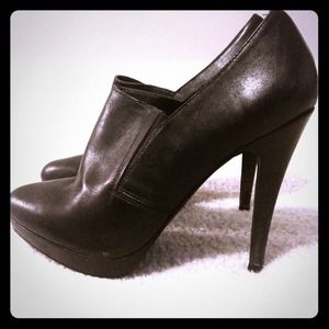 ALDO black leather booties