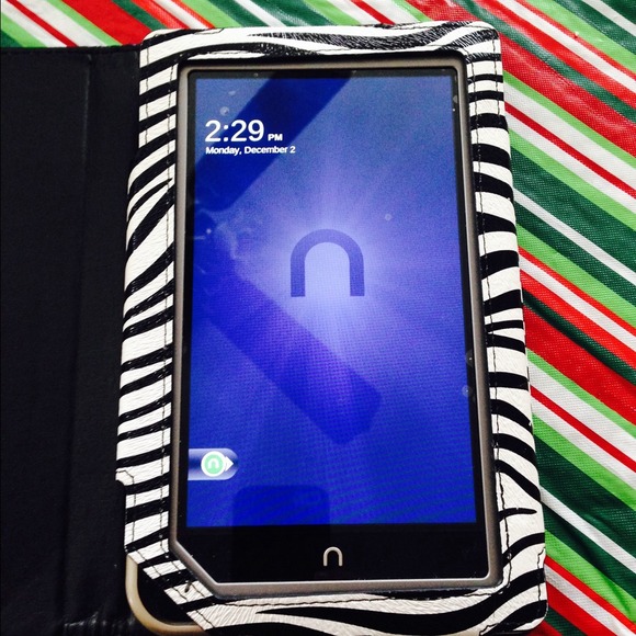 Sold! Nook Color HD! Like new!! Hardly used!!