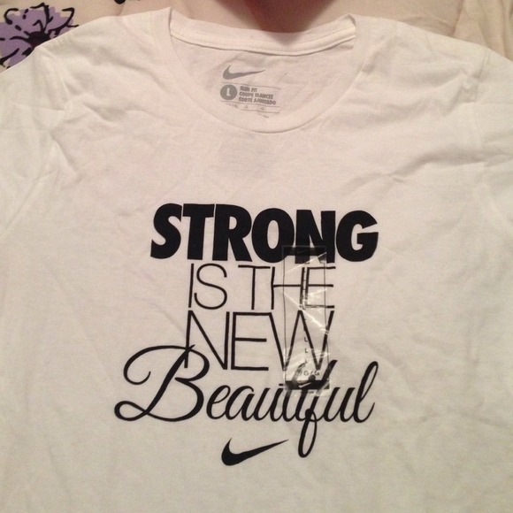 Nike slim fit womens large white ss tee