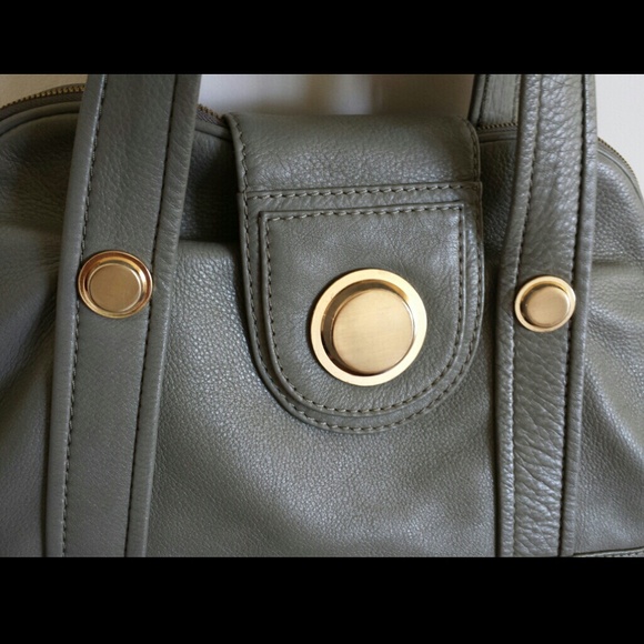 GUSTTO bowler bag in charcoal - Picture 3 of 3