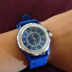 Sold 🎉 for @kmasse Blue watch with crystals 😍😍