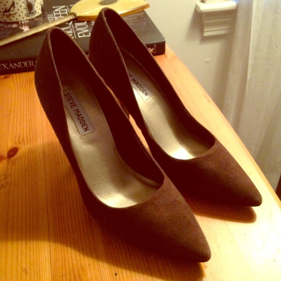 Steve Madden Shoes - Steve Madden Suede Heels