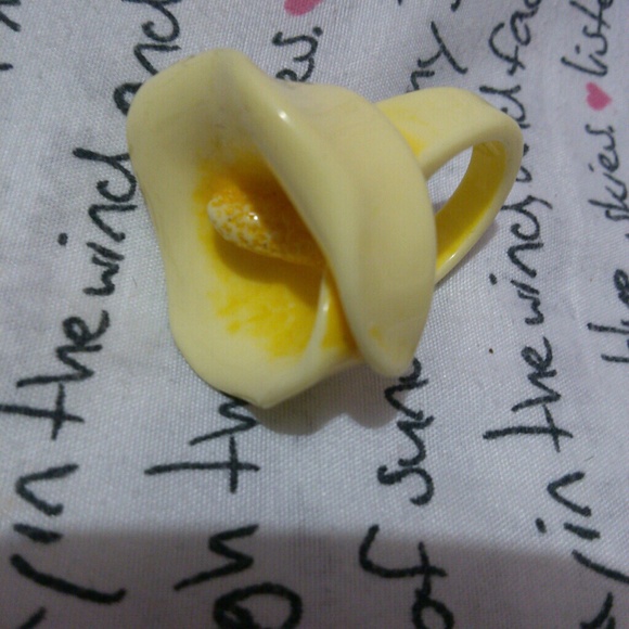 Hyacinth Ring
