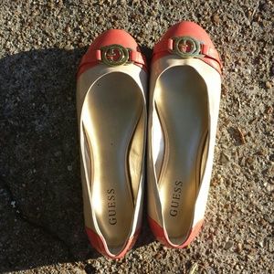 Guess flats 8.5