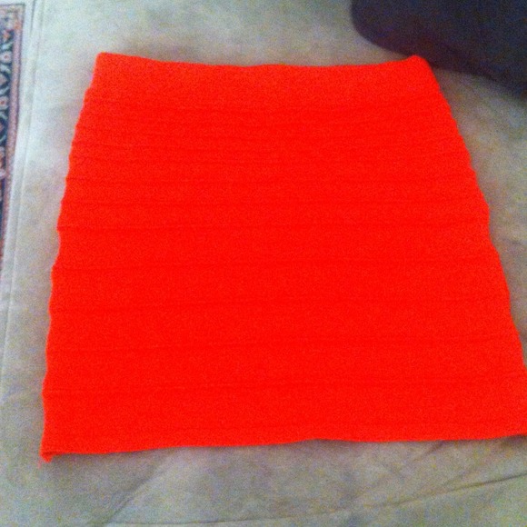 Forever 21 red bandage skirt