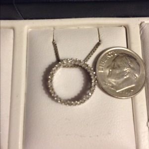 10k with diamond from kays