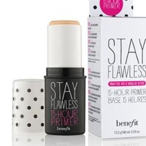 ❌Traded❌Stay flawless 15 hour primer by benefit