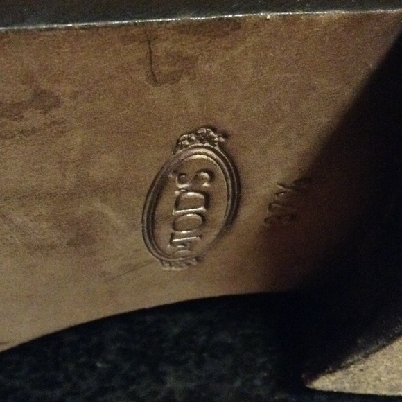 Tods suede black loafers - Picture 4 of 4