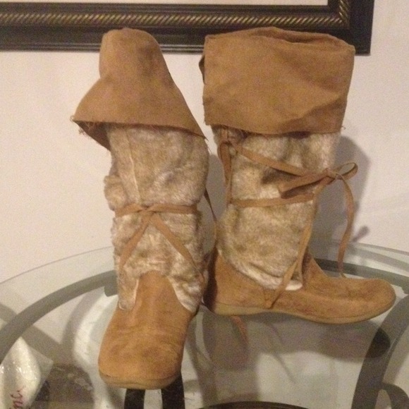 Faux Fur Boots super comfy