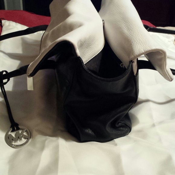 SOLD!!!!!! - Picture 3 of 4