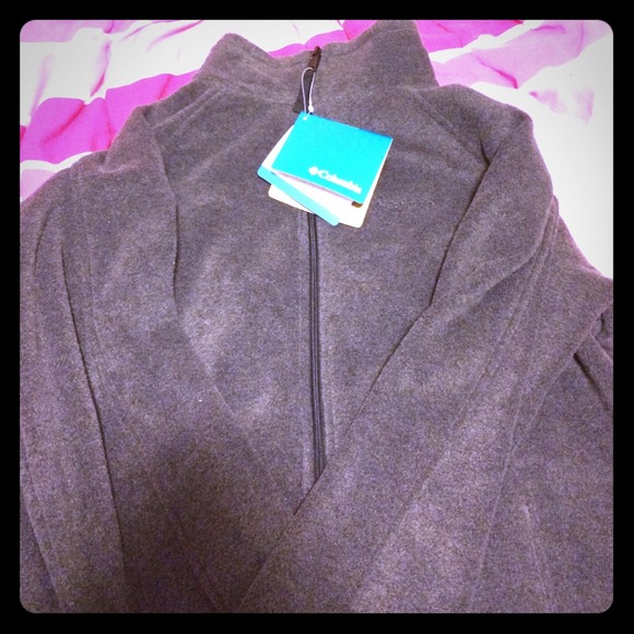 Charcoal grey women's Colombia fleece jacket