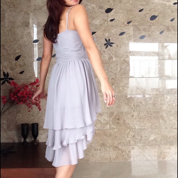 🎉HP🎉✨Lavender Multi Pleated Layers Hi Low Dress✨ - Picture 3 of 4