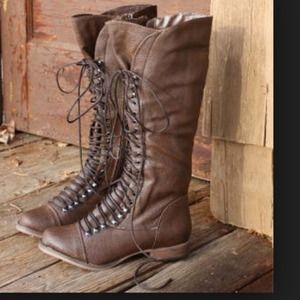 Spool 72 lace up riding boots