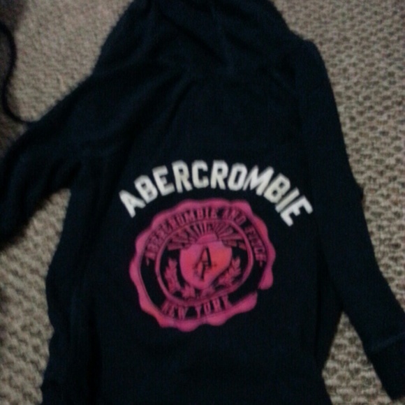 Abercrombie and fitch quater sleeve zip up hoodie