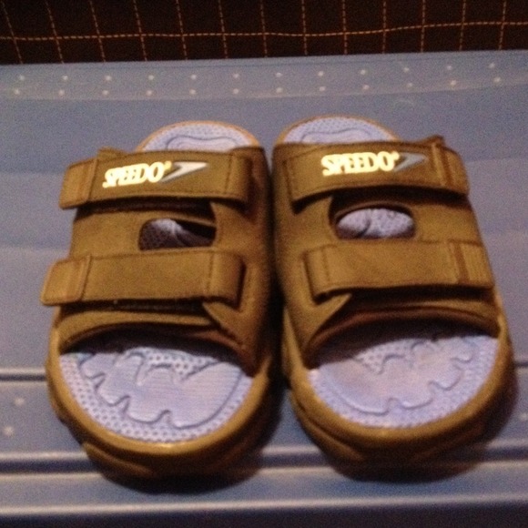 Speedo Sandals/sold in bundle
