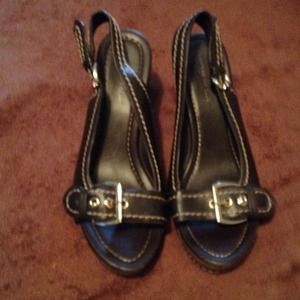 Montego Bay size 8 1/2 dark brown wedges