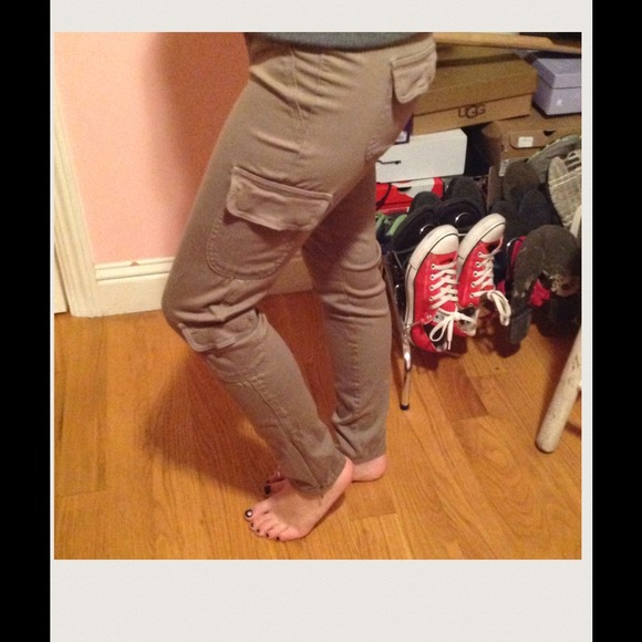 Guess cargo jeans