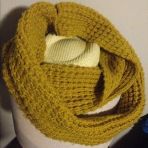 Eddie Bauer Mustard yellow Loop scarf