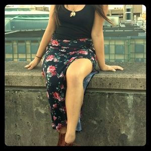 Floral maxi skirt