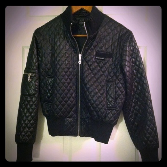 ✨🚫SOLD🚫✨Members Only Quilted Bomber- - Picture 1 of 1