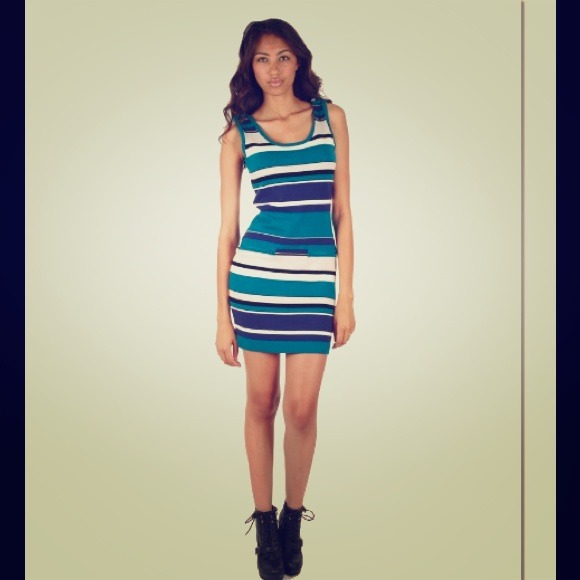 Romeo & Juliet Couture Sleeveless Sweater Dress