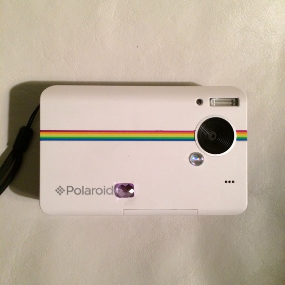 Polaroid Instant Print Digital Camera in White - Picture 1 of 2